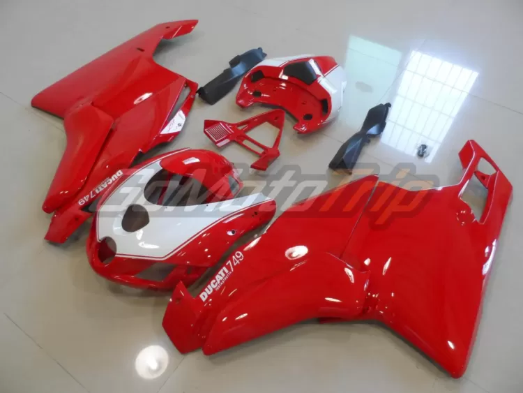 2005-2006-Ducati-749-999-Fairing-Design-Carousel-3