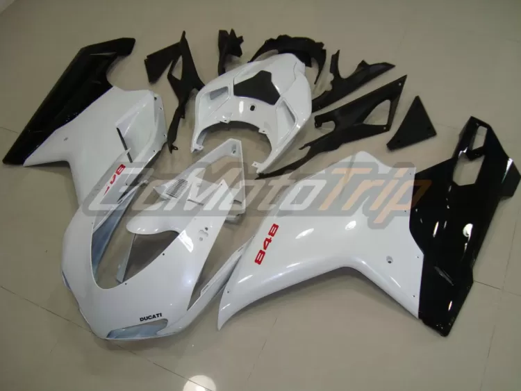 Ducati-848-1098-1198-Fairing-Design-Carousel-18