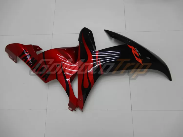 2002-2003-Yamaha-YZF-R1-Black-Red-Flame-Fairing-10