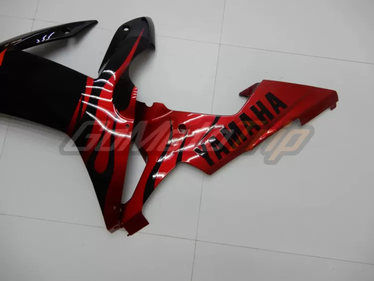 2002-2003-Yamaha-YZF-R1-Black-Red-Flame-Fairing-9