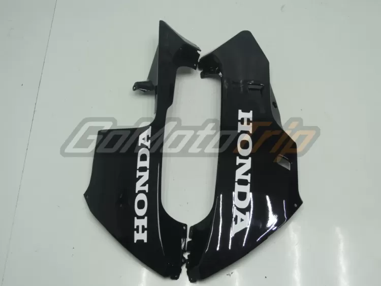 2005-2006-Honda-CBR600RR-Black-White-Fairing-12