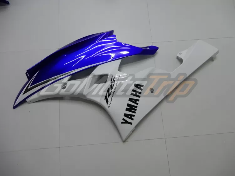 2006-2007-Yamaha-YZF-R6-Blue-White-Fairing-4