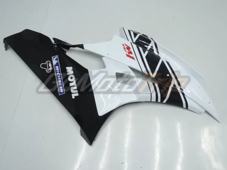 2006-Yamaha-YZF-R6-50th-Anniversary-Black-White-Fairing-15