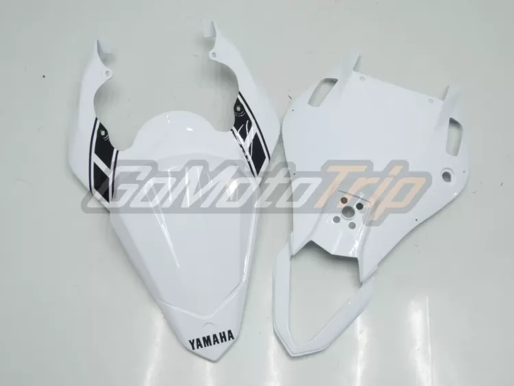 2006-Yamaha-YZF-R6-50th-Anniversary-Black-White-Fairing-17