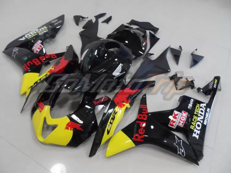 2007-2008-Honda-CBR600RR-Black-Red-Bull-Fairing-1