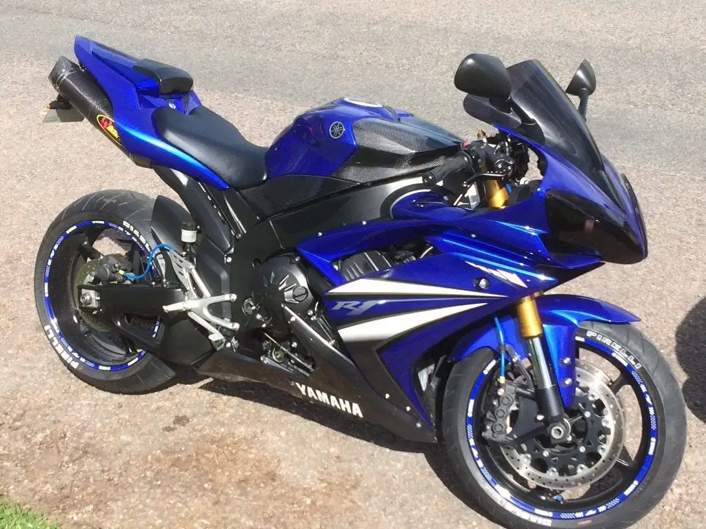2007-2008 Yamaha YZF-R1 Blue