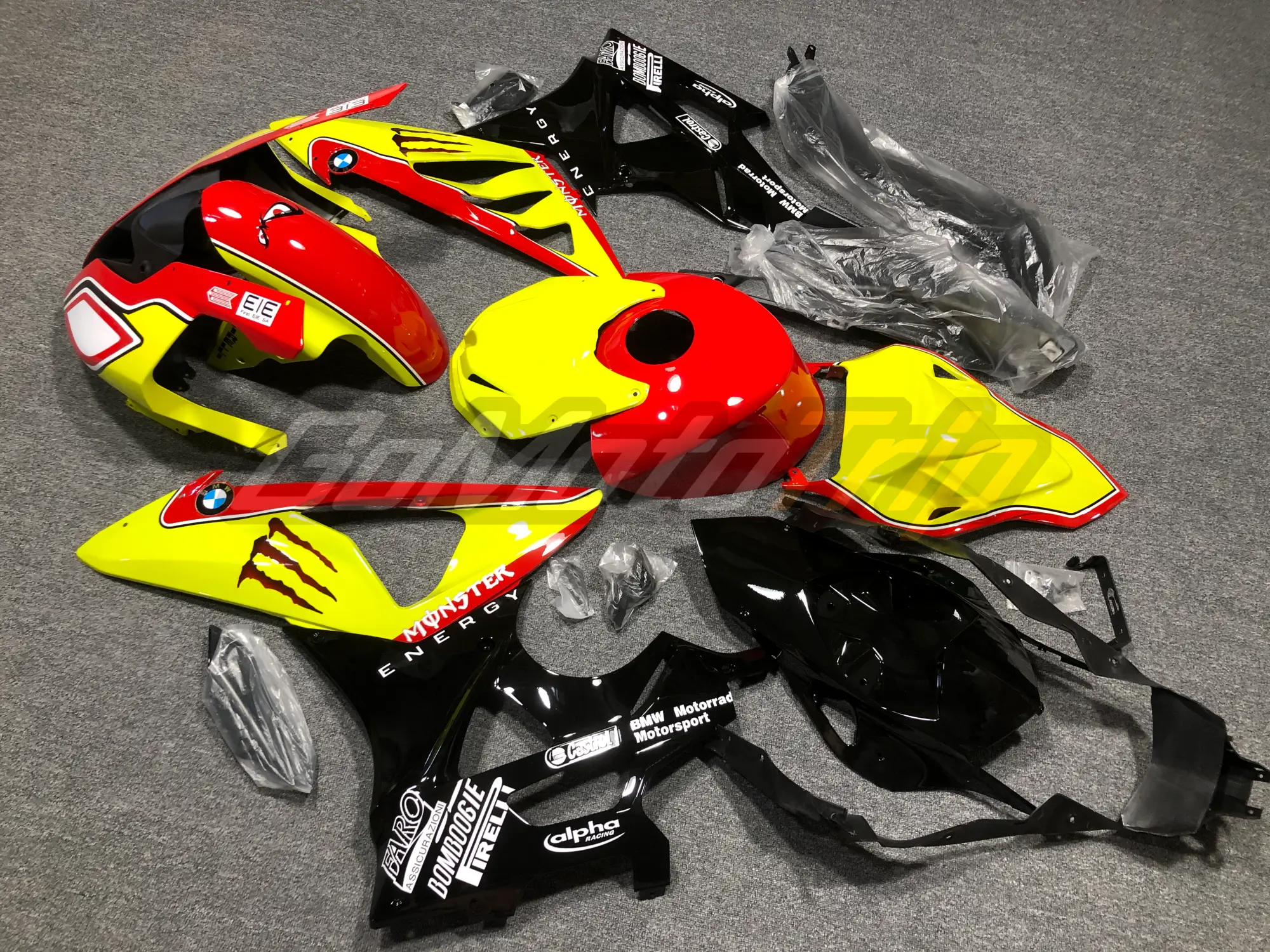 thumbnail interactive-video image 1 of BMW S1000RR Front Fairing Headlight Cover – 100% Carbon Fiber – 2009-2014 – Bestem USA 1 of 6