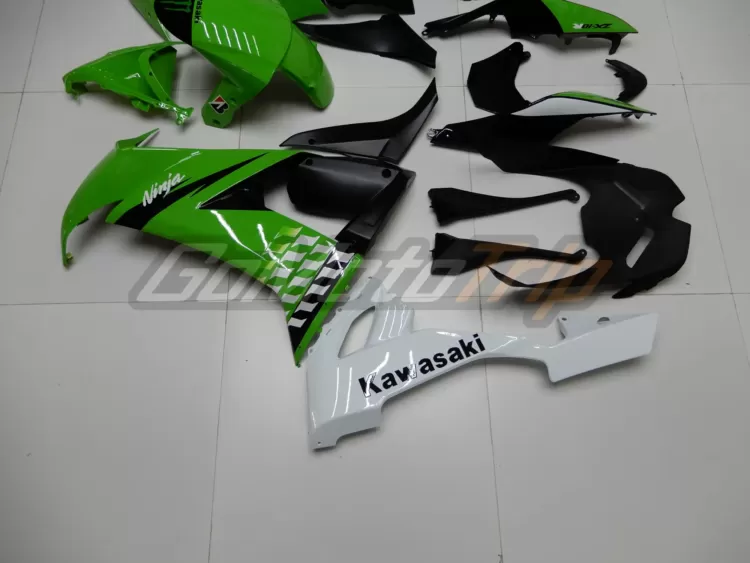 2010 Kawasaki Ninja Zx 10r Lime Green Fairing 9