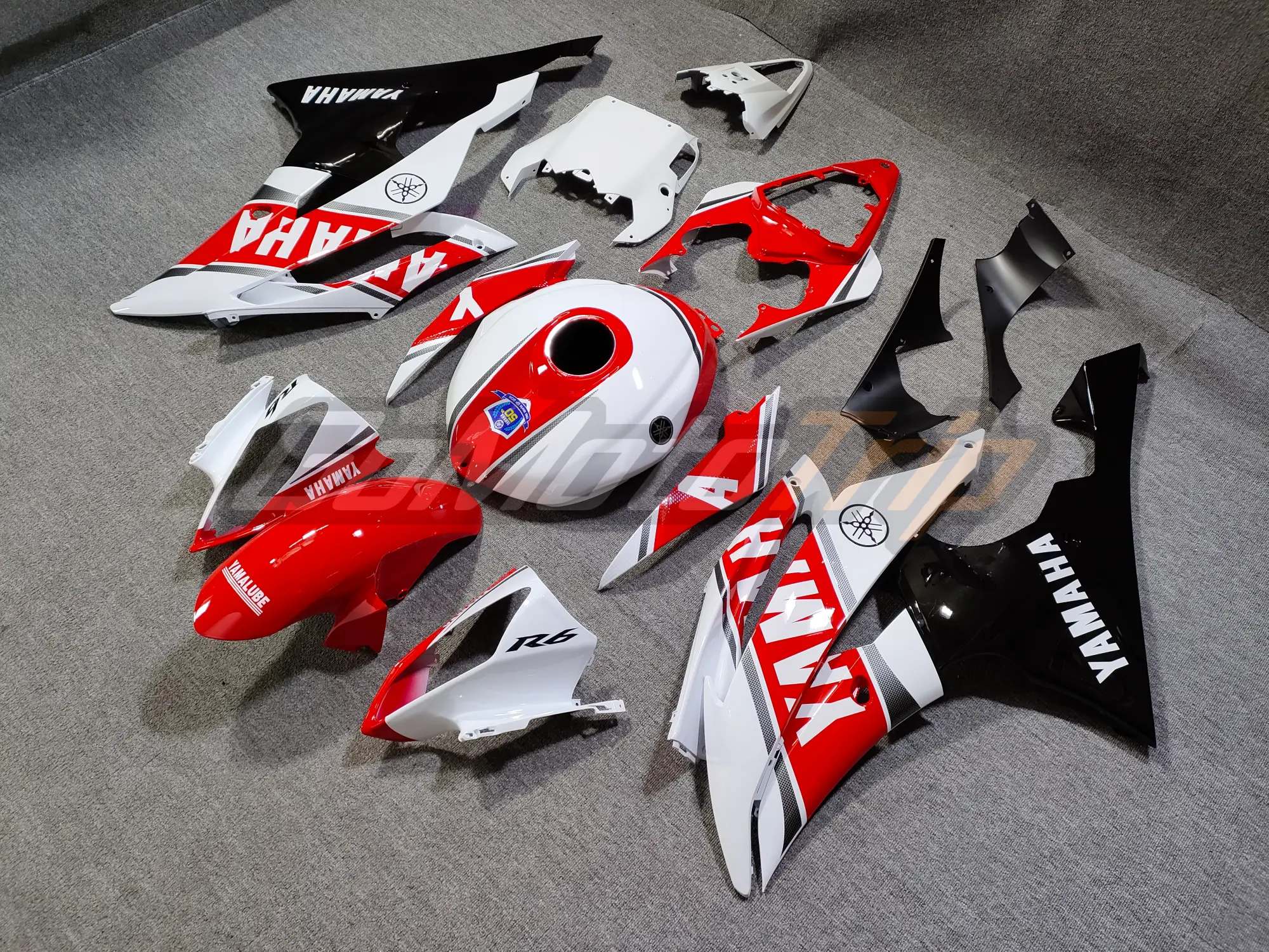 2012 Yamaha YZF-R6 WGP 50th Anniversary Custom Fairing 2