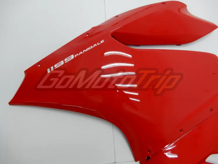 Ducati-1199-PANIGALE-Red-Fairing-6