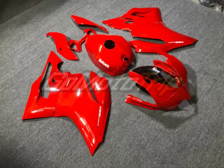 Ducati 1199 Panigale Red Fairing Kit 3