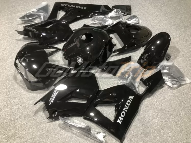 2013-2020-Honda-CBR600RR-Black-Fairing-Kit-3
