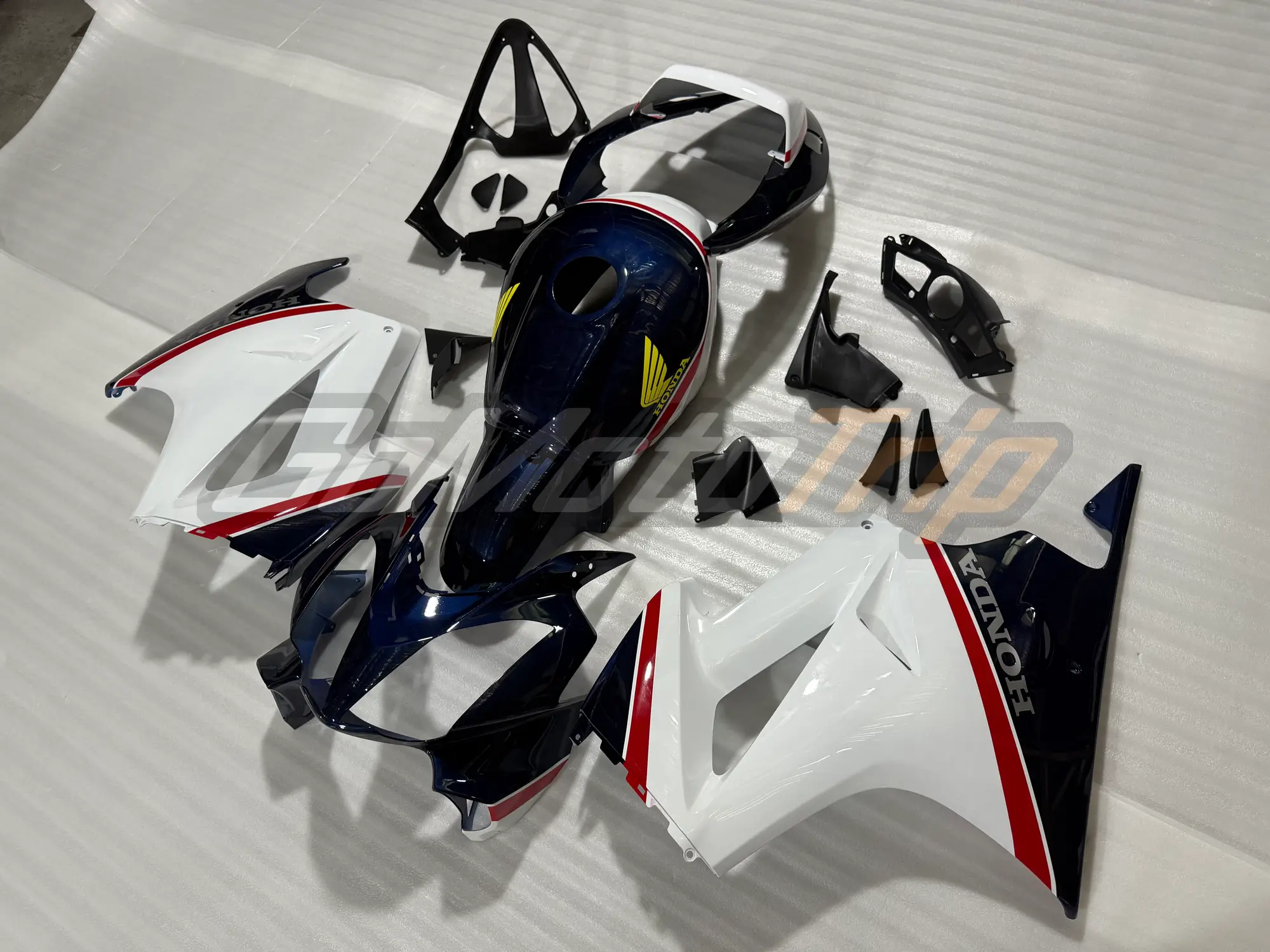 2002-2013 VFR800 25th Anniversary Fairing Kit V2 1
