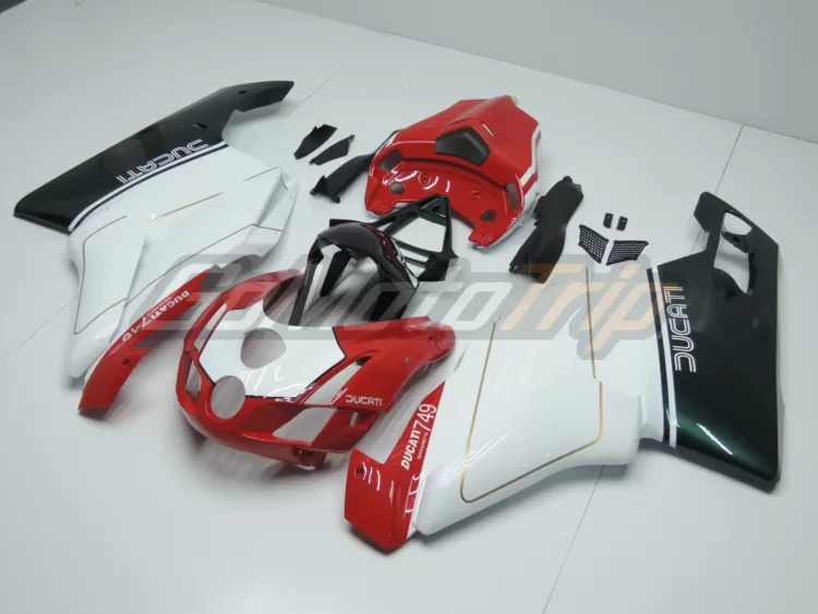 2003-2004-Ducati-749-Tricolore-Fairing-2