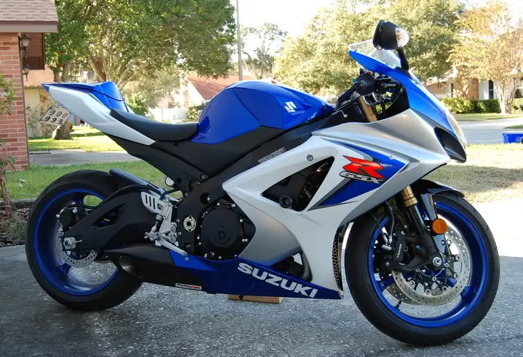 2008-Suzuki-GSX-R1000-Fairing-Edition-1