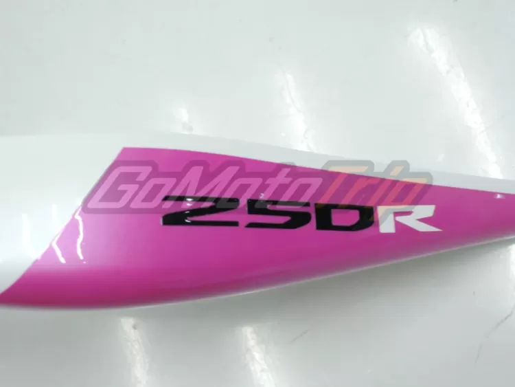 2011-2015-Honda-CBR250R-Pink-White-Fairing-17