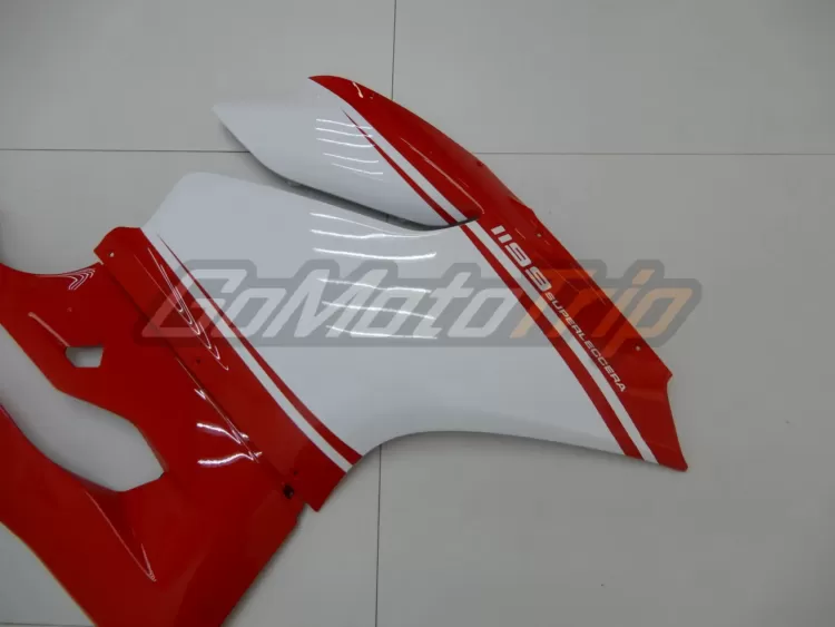 2014-Ducati-1199-Superleggera-Fairing-10