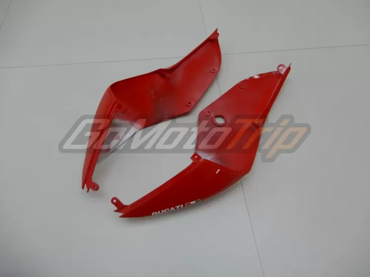 2014-Ducati-1199-Superleggera-Fairing-21