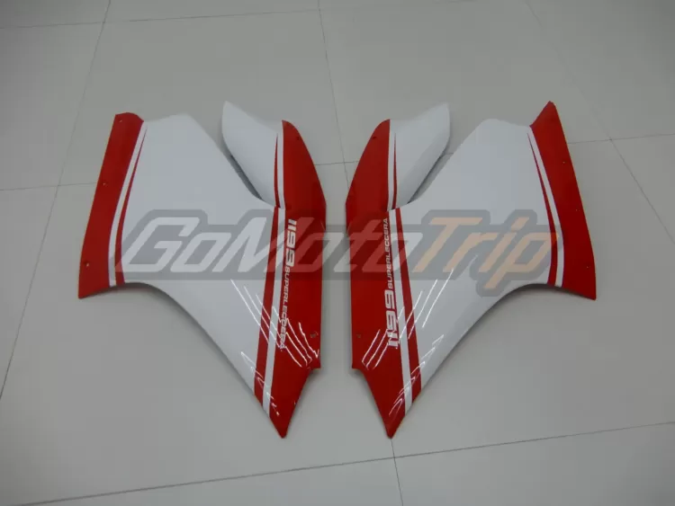 2014-Ducati-1199-Superleggera-Fairing-28