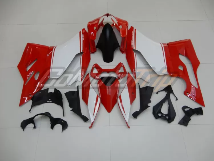 2014-Ducati-1199-Superleggera-Fairing-4