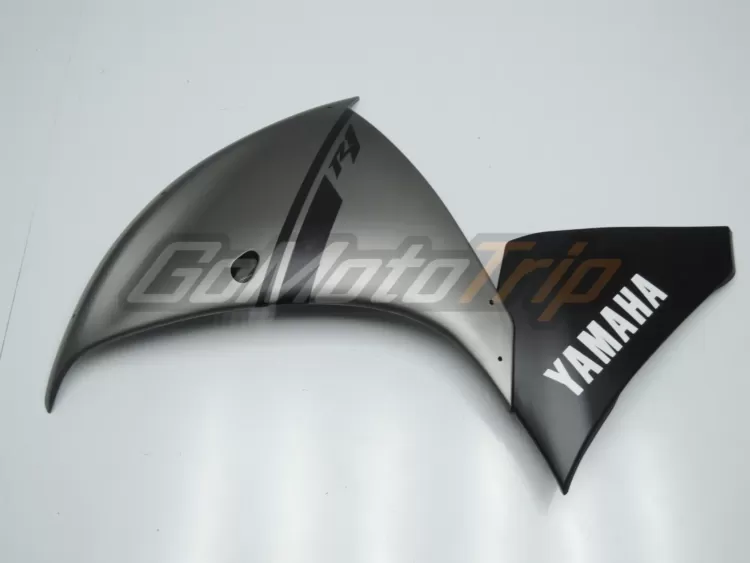 2014-Yamaha-YZF-R1-Matte-Gray-Fairing-10