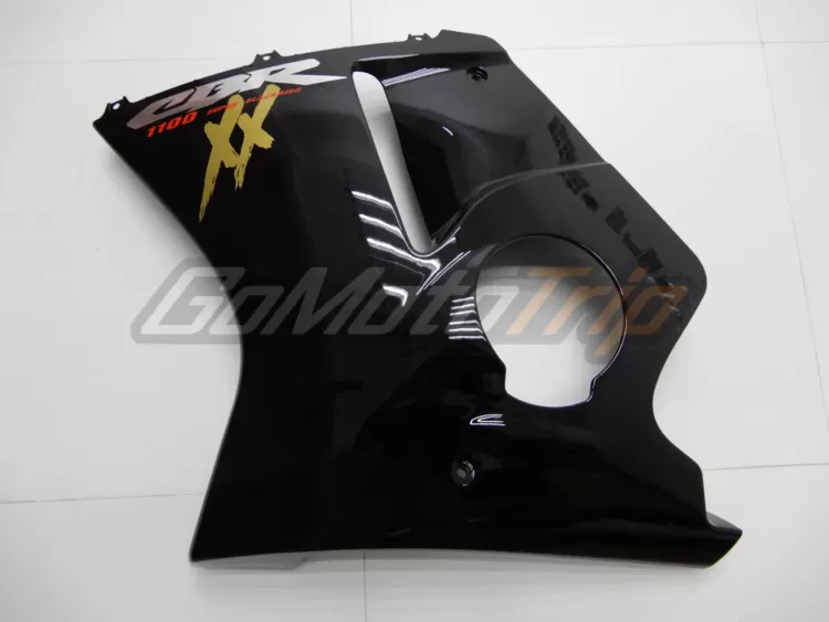 CBR1100XX-Blackbird-Glossy-Black-Fairing-Kit7