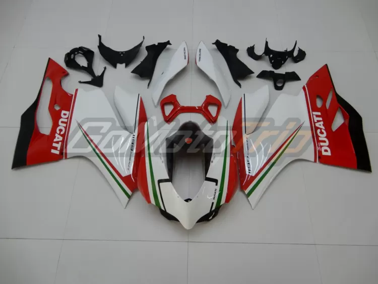 Ducati-1199-PANIGALE-S-Tricolore-Fairing-1