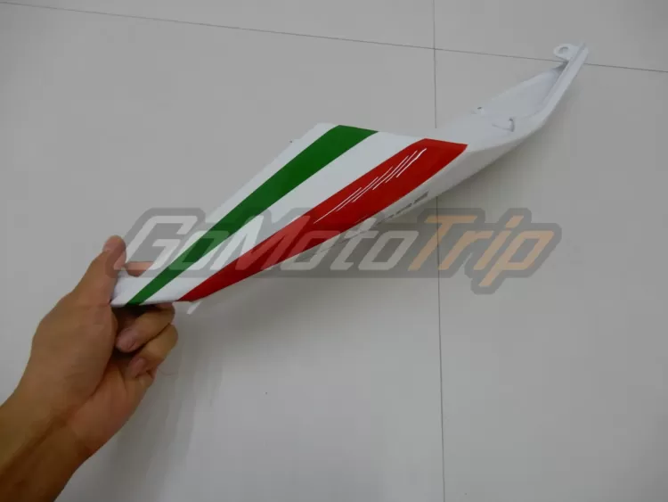 Ducati-1199-PANIGALE-S-Tricolore-Fairing-15