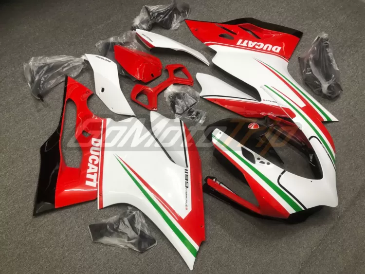 Ducati 1199 Panigale S Tricolore Fairing Kit 3
