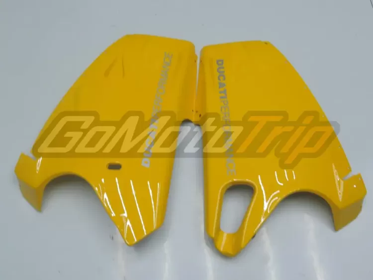 Ducati-916-Yellow-Fairing-5