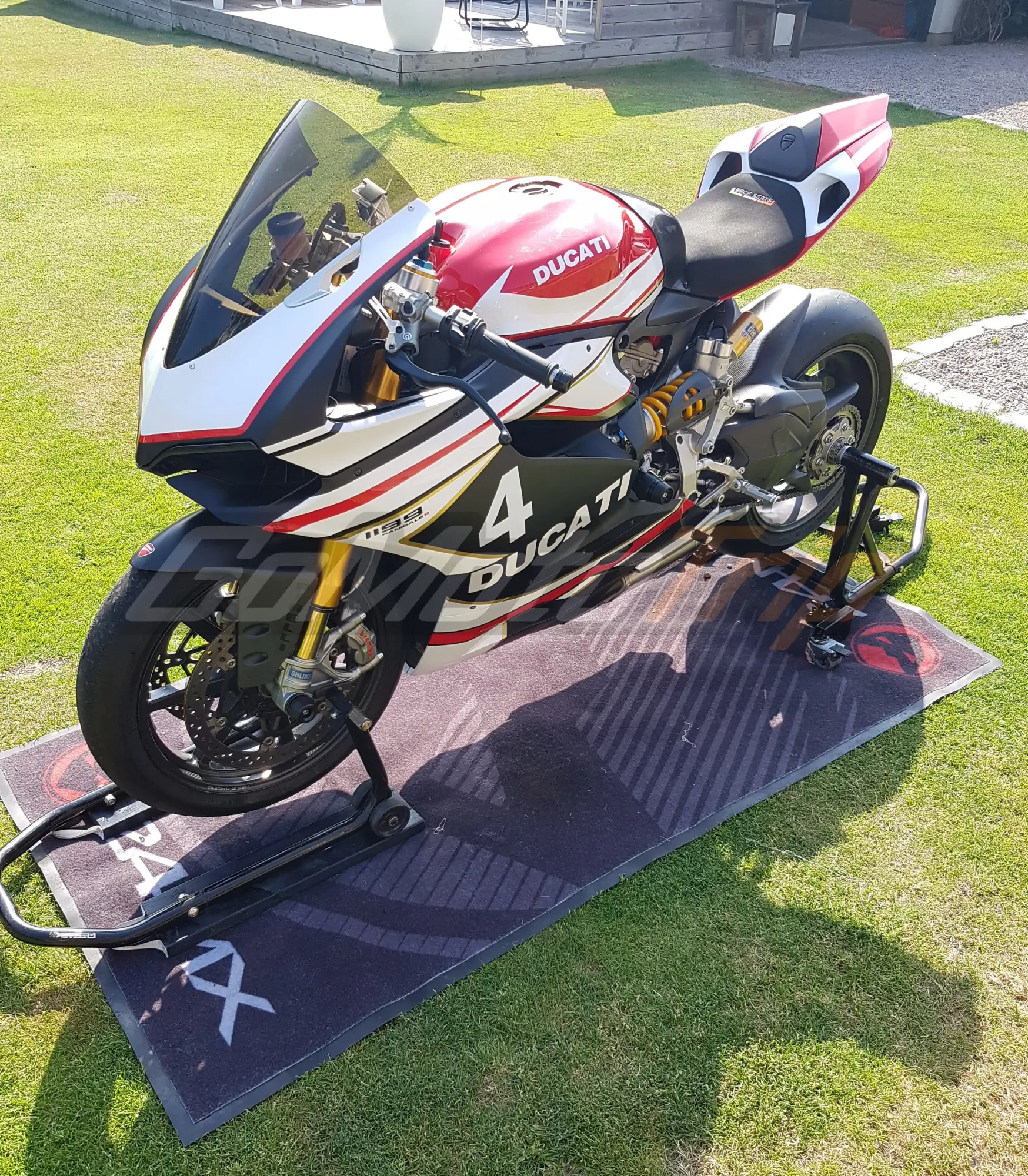Rider Review Henrik Ducati 1199 Bodywork 2