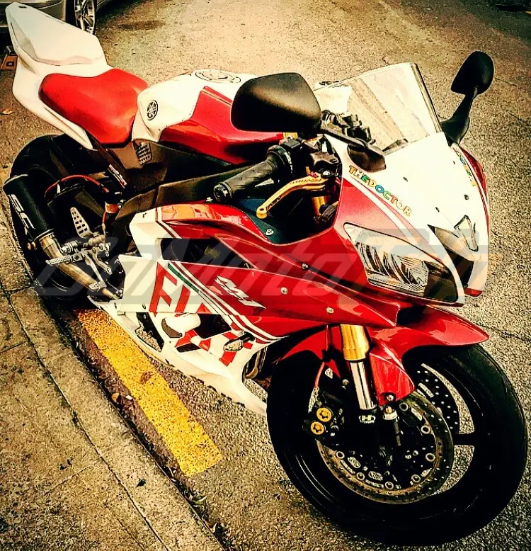 User-Review-Daniel-Yamaha-2006-2007-YZF-R6-Metallic-Red-White-FIAT-Motorcycle-Fairing-Kit