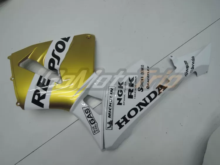 2005-2006-Honda-CBR600RR-Gold-White-REPSOL-Fairing-4