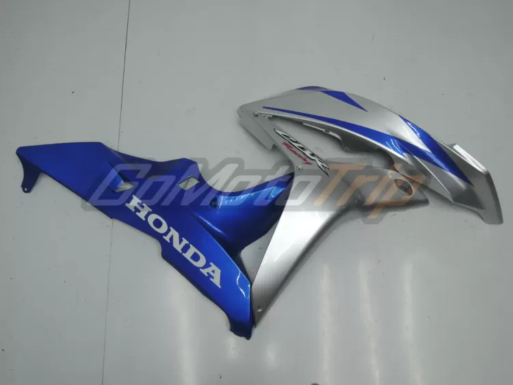 2007-2008-Honda-CBR600RR-Blue-Silver-Fairing-19