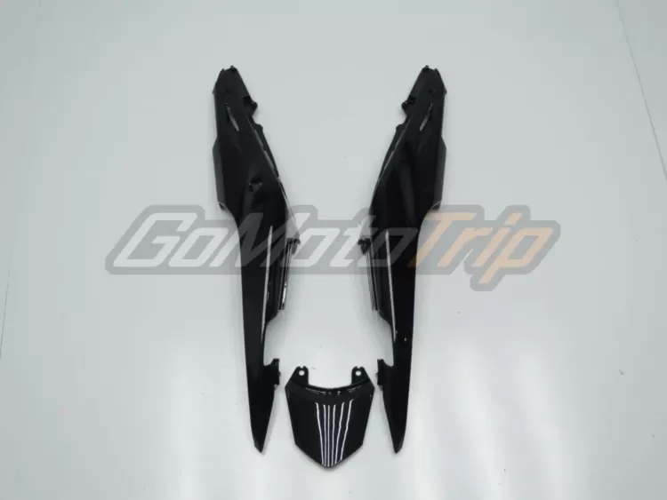 2013-2015-Honda-CBR500R-Glossy-Black-Fairing-15