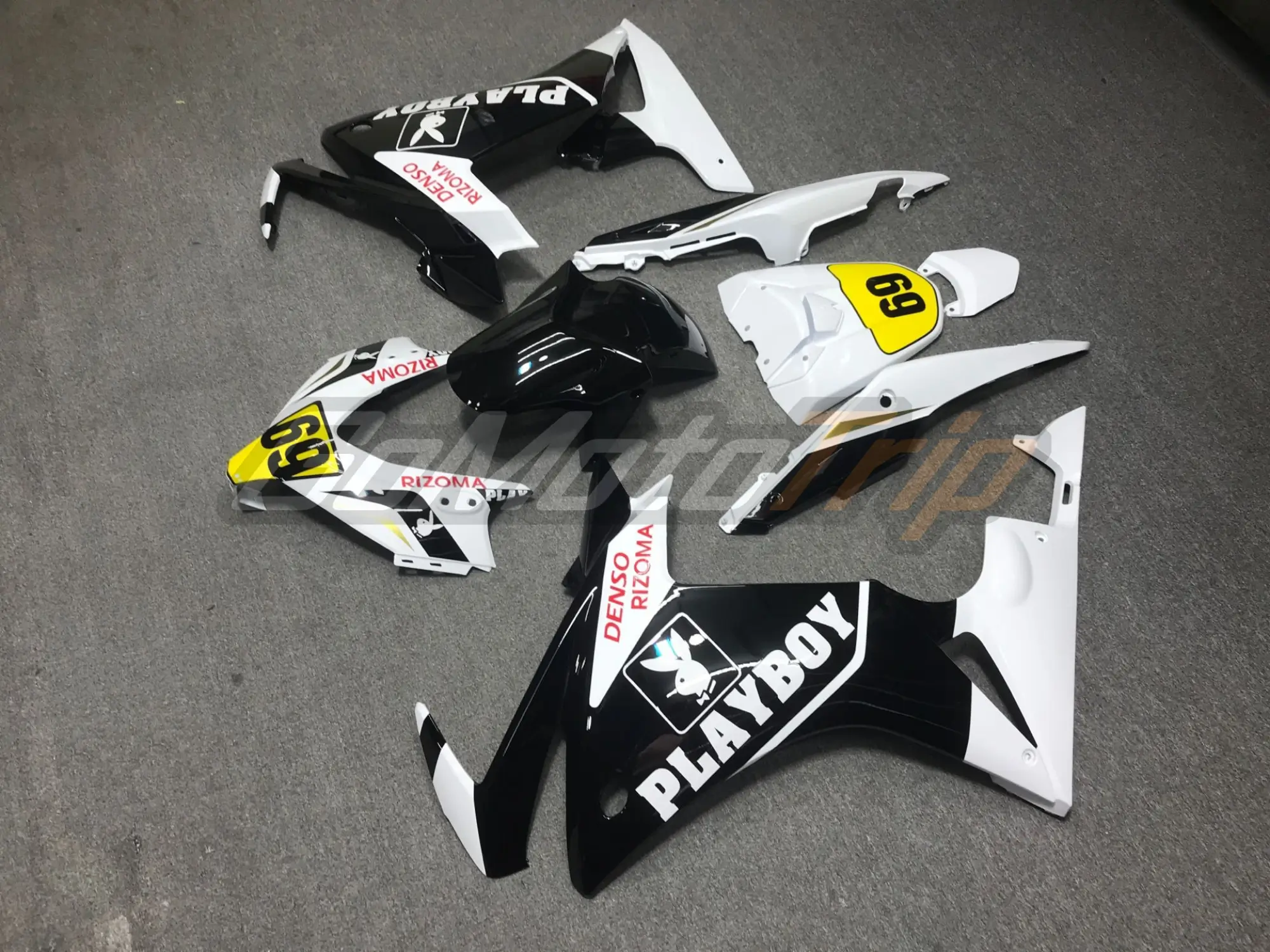 2013 2015 Honda Cbr500r Playboy Fairing Kit 2