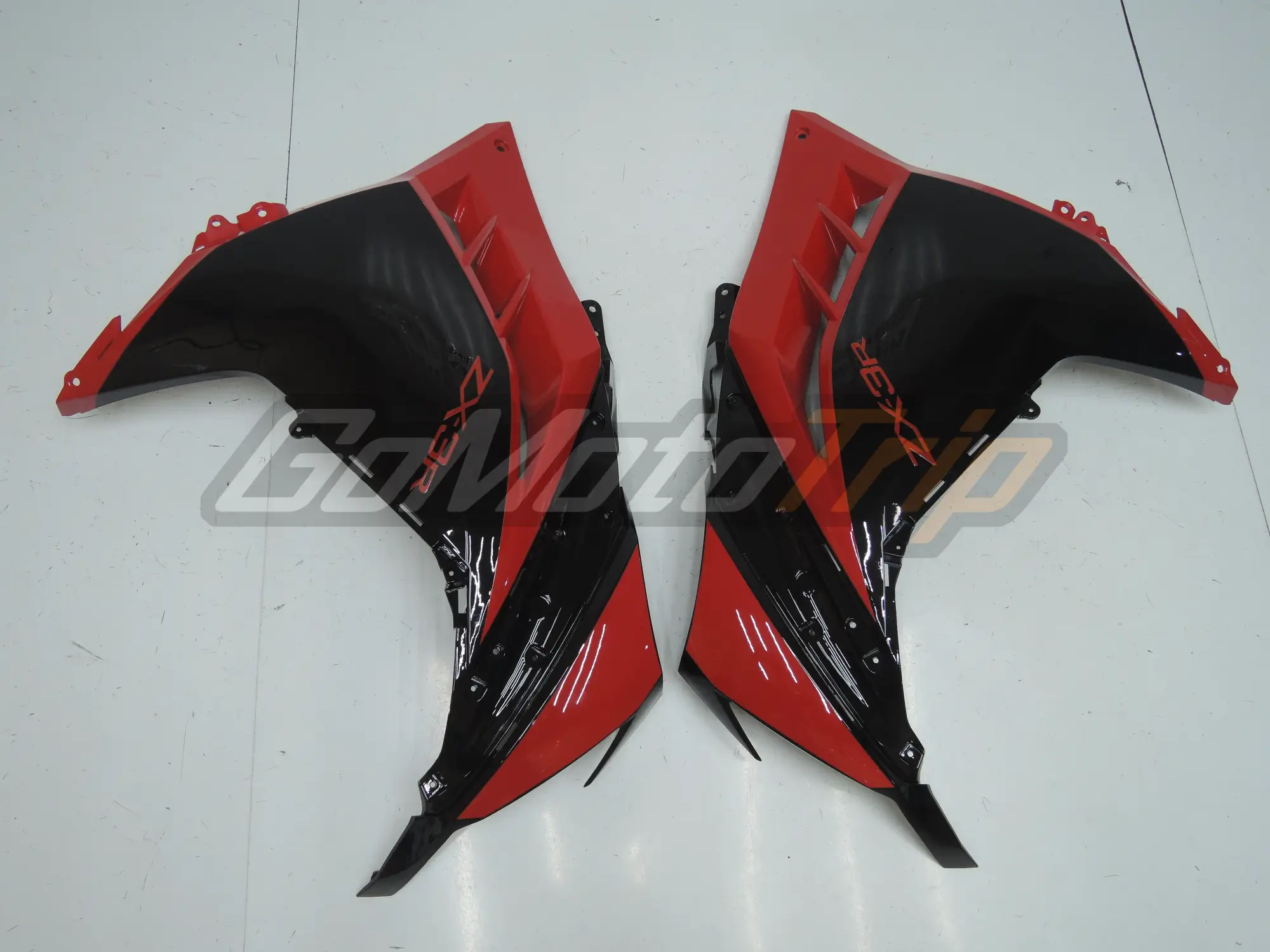 Kawasaki Ninja 300 Black Red Fairing2 4