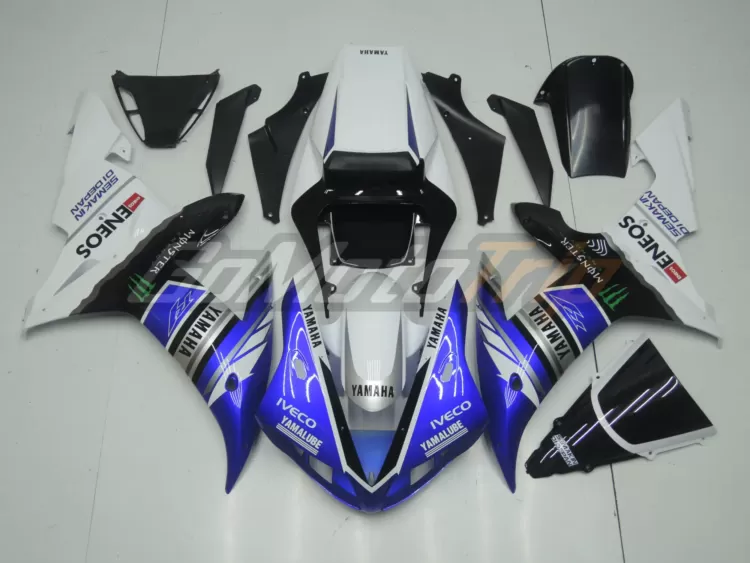 2002-2003-Yamaha-R1-YZR-M1-2013-MotoGP-Livery-Fairing-1