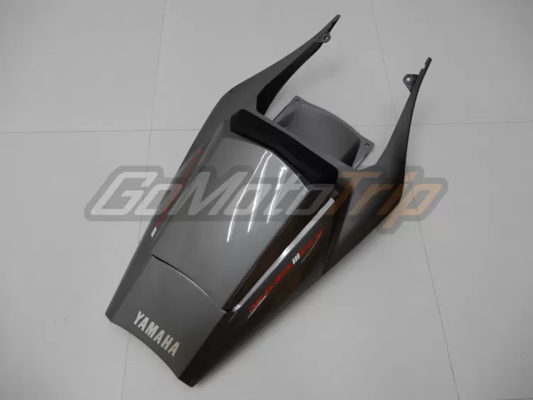 2002-2003-Yamaha-YZF-R1-Black-Gray-Fairing-19