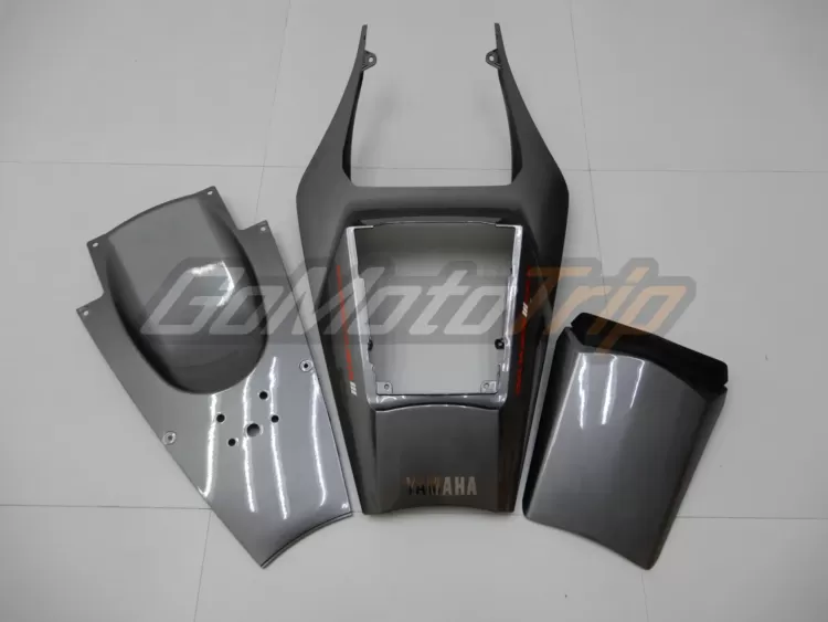 2002-2003-Yamaha-YZF-R1-Black-Gray-Fairing-21