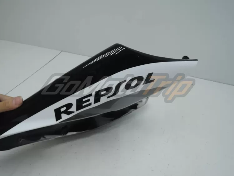 2004-2005-Honda-CBR1000RR-GunMetal-Black-Repsol-Fairing-5