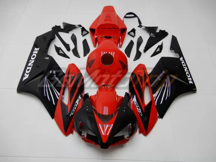 2004-2005-Honda-CBR1000RR-Black-Red-Fairing-1