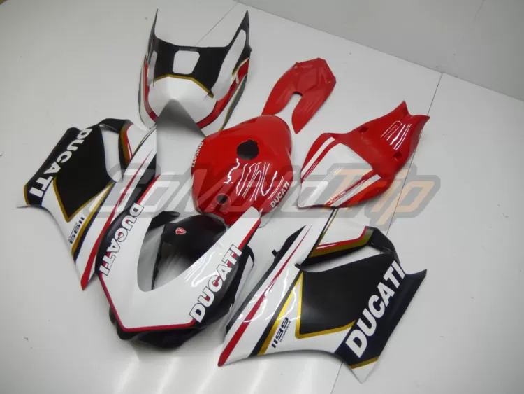 Ducati 1199 Panigale Wheelie World Race Bodywork 3
