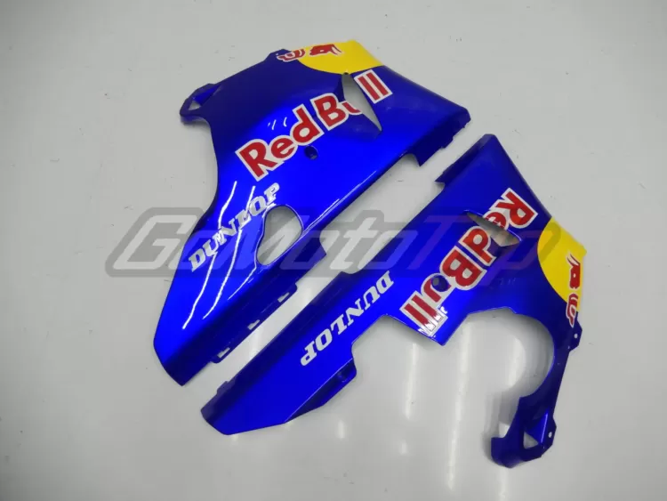 1998-1999-Yamaha-YZF-R1-Red-Bull-Fairing-6