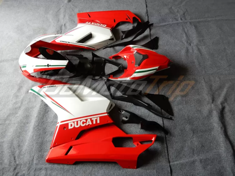 Ducati 1098 Rs Panigale Tricolore Fairing 3