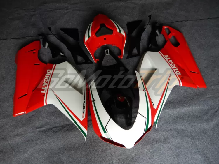 Ducati 1098 Rs Panigale Tricolore Fairing 6