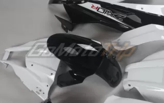 2011-2015-Kawasaki-Ninja-ZX-10R-Black-White-Faring-9