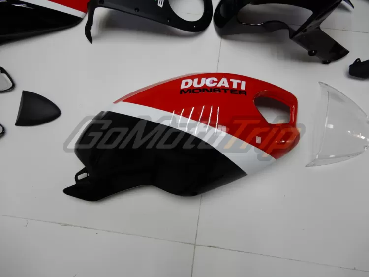 Ducati Monster 696 Corse Fairing 9