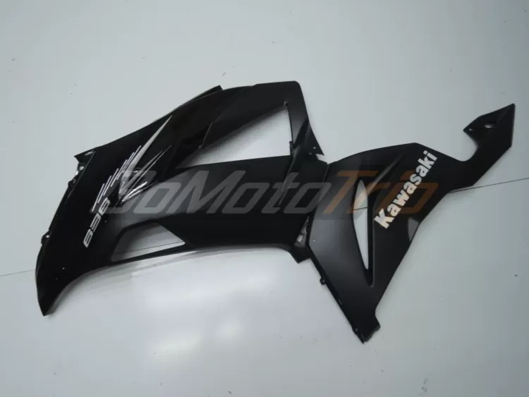 2013-2018-Kawasaki-Ninja-ZX-6R-Black-Fairing-20