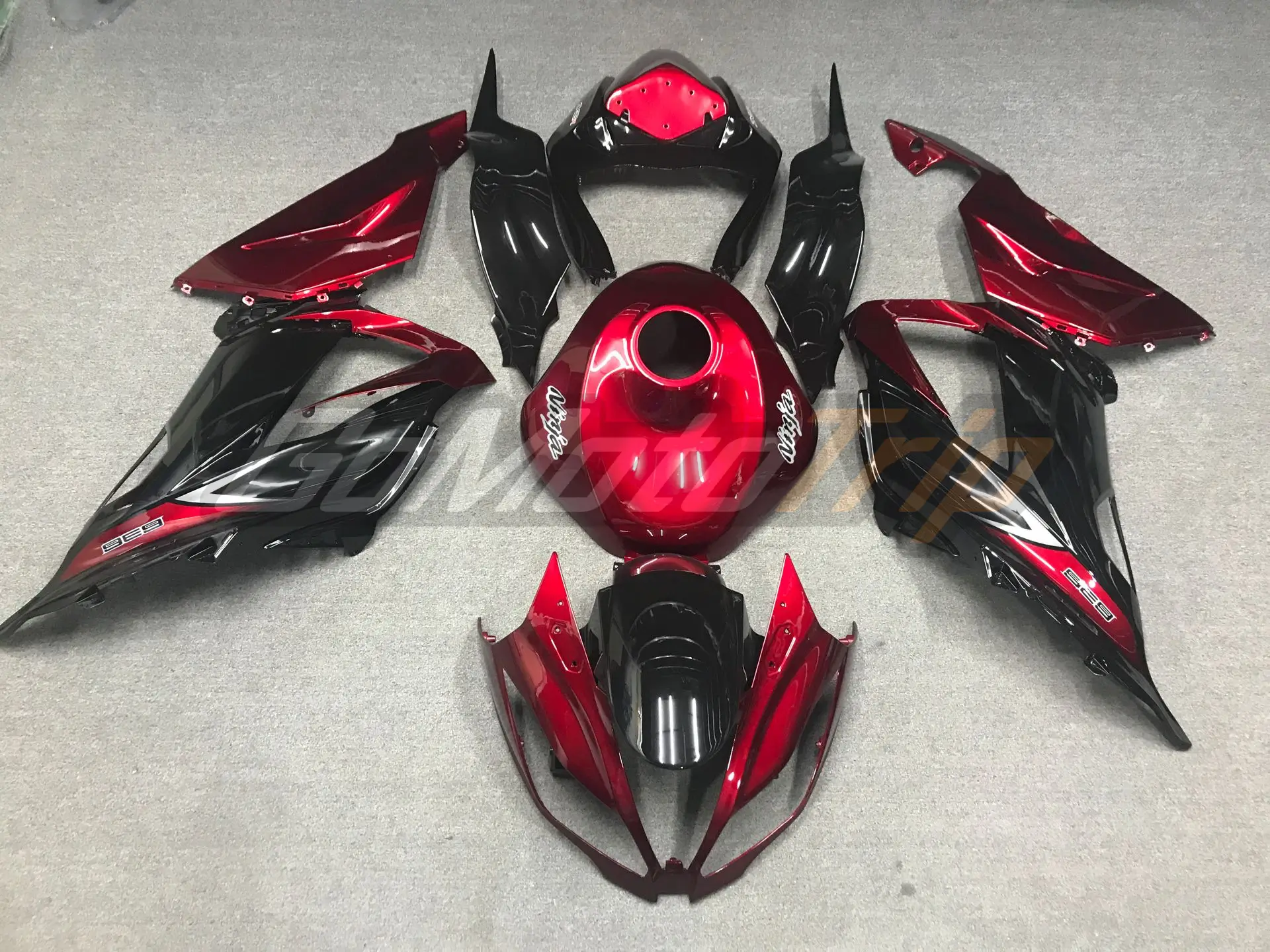 2013 Ninja Zx 6r Black Red Fairing 1